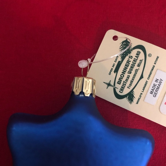 2008 Blue Star Bronner’s Frankemuth MI Ornament with Gift Box - Picture 3 of 3